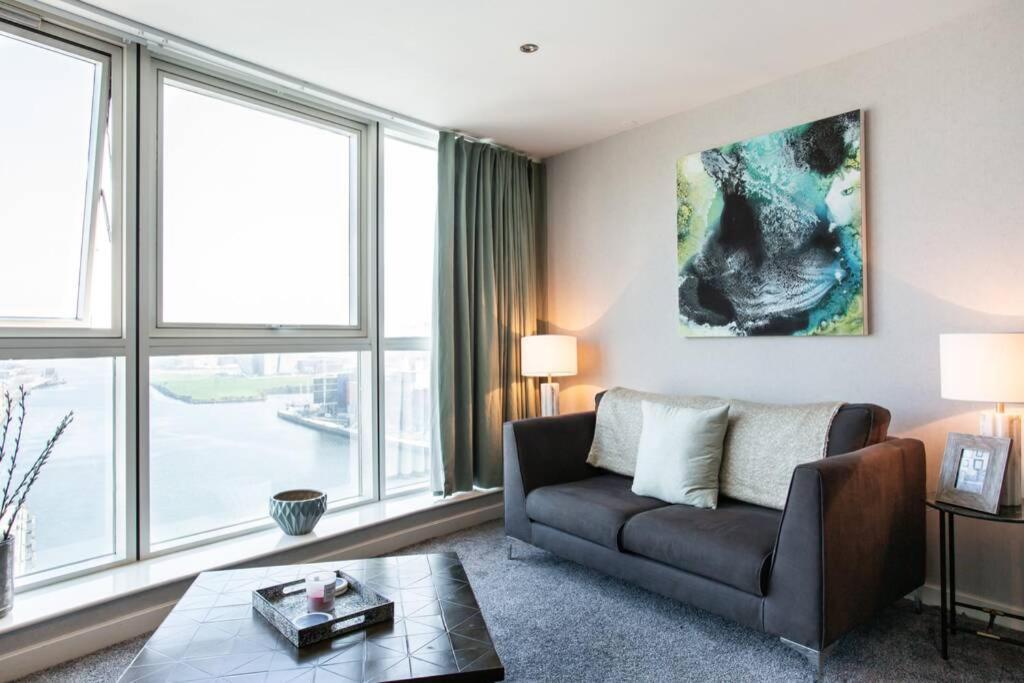 Titanic & City Views, Ultra Luxury City Parking Belfast Ngoại thất bức ảnh