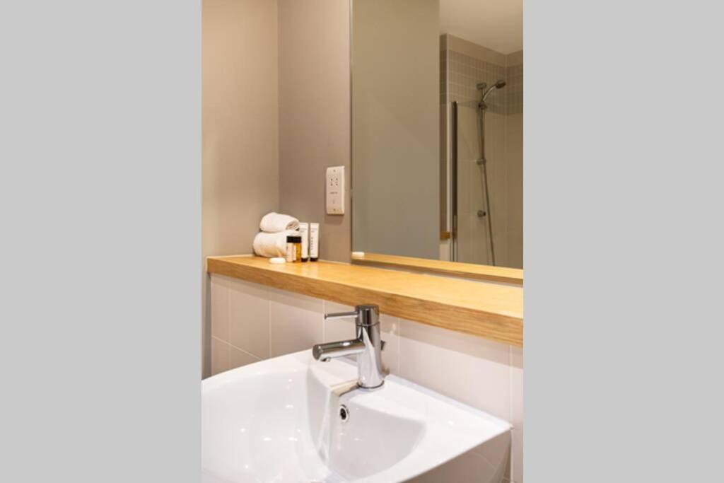Titanic & City Views, Ultra Luxury City Parking Belfast Ngoại thất bức ảnh