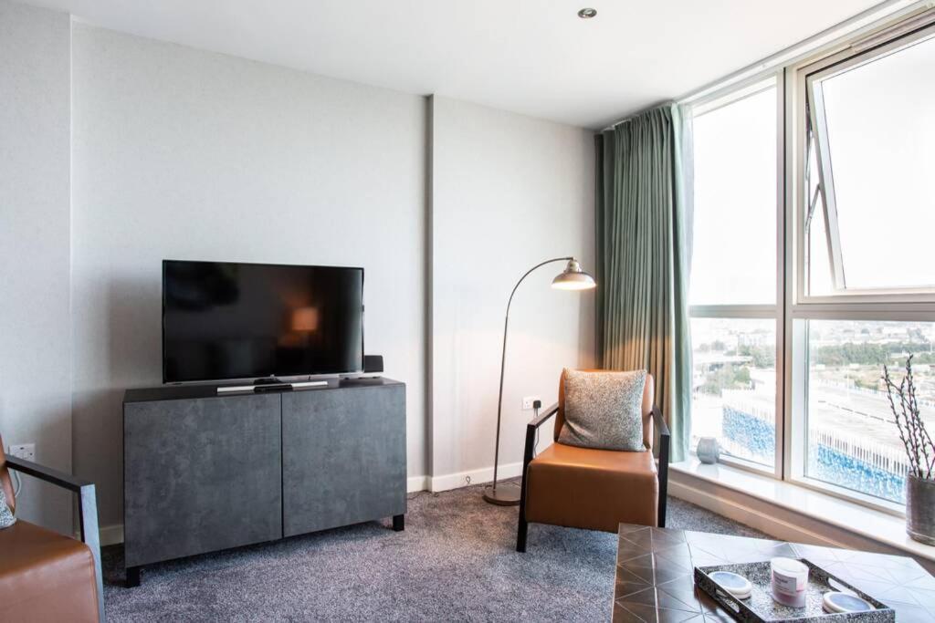 Titanic & City Views, Ultra Luxury City Parking Belfast Ngoại thất bức ảnh