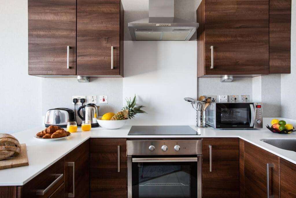 Titanic & City Views, Ultra Luxury City Parking Belfast Ngoại thất bức ảnh